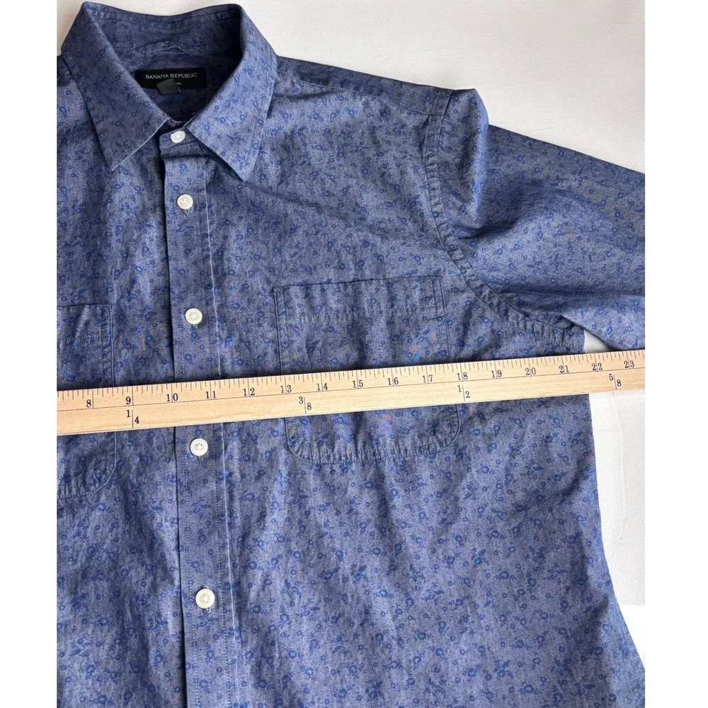 Banana Republic Soft Wash Mens Large Blue Floral Cotton Button Down Shirt L